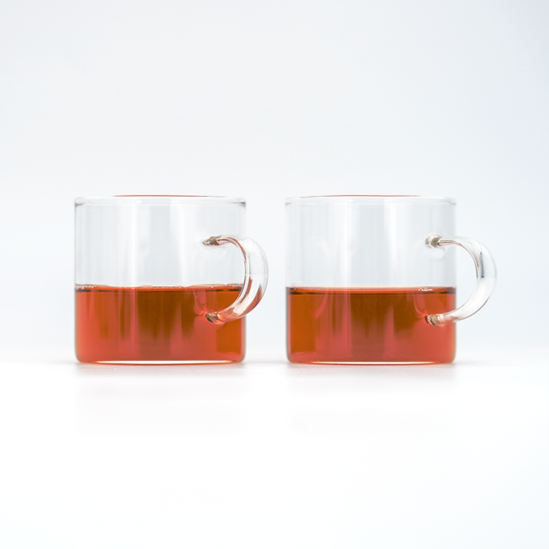 Glass teacups（1）